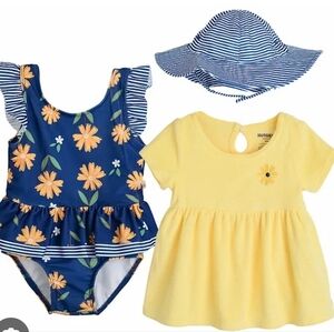Huggies. Floral Swimsuit and Cover-up Set with Hat. Size 6 Months. NWT.